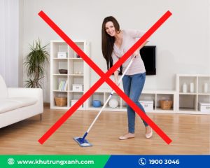 Phun thuốc diệt muỗi xong có nên lau nhà không?