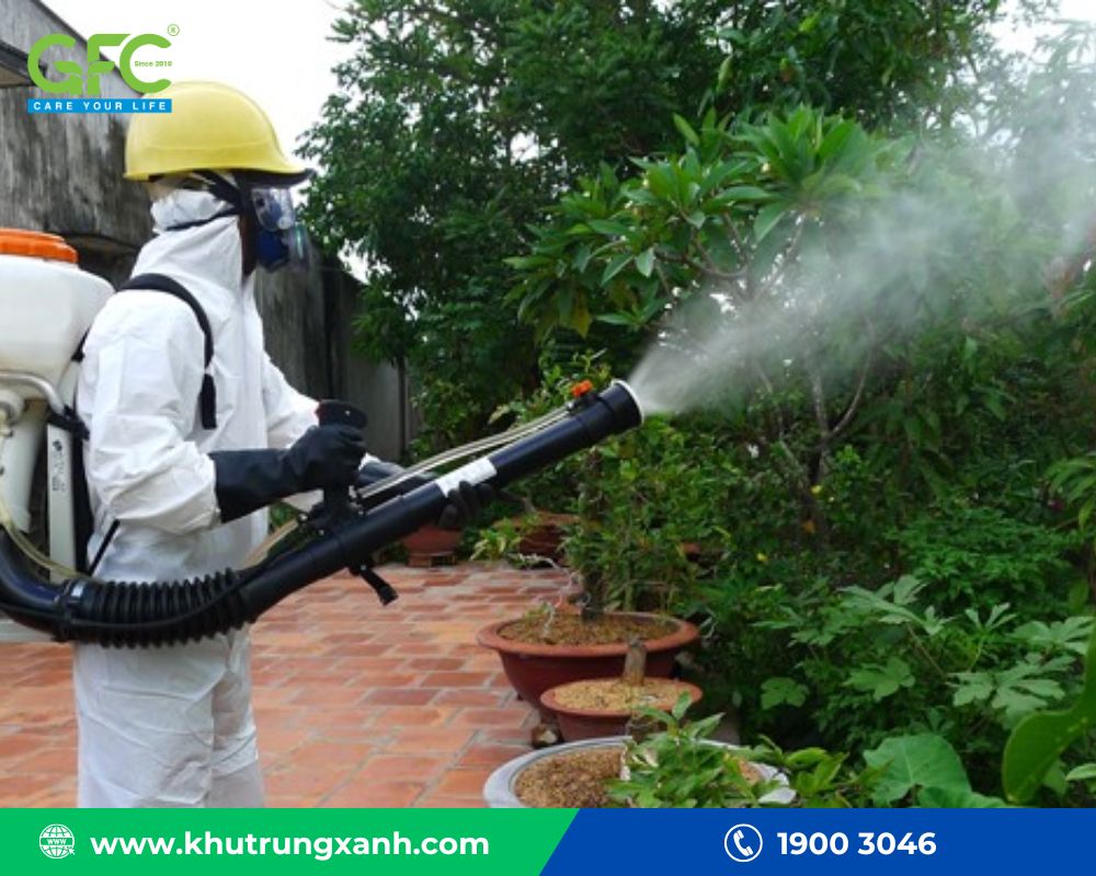 Cách diệt muỗi trong vườn hiệu quả - Sử dụng thuốc muỗi